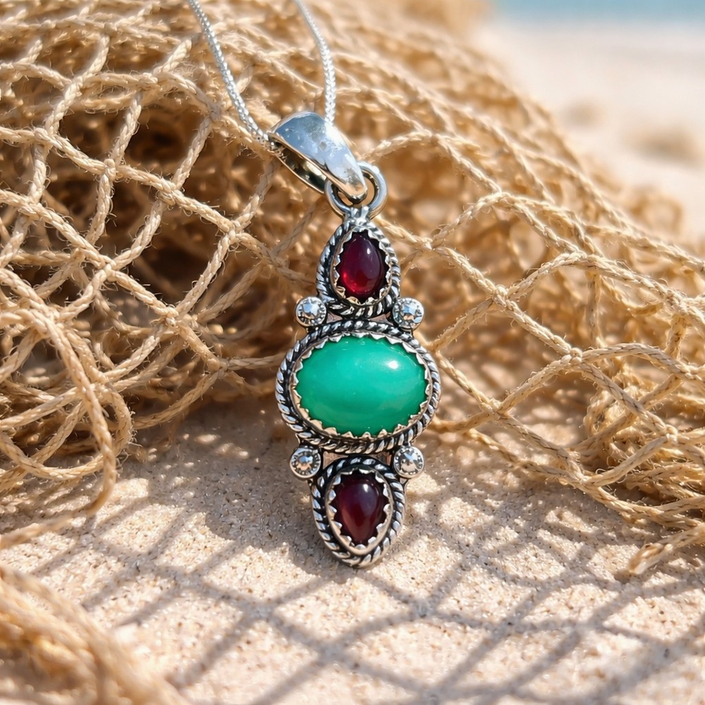 Green Onyx & Garnet Necklace